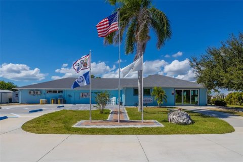 Terreno en venta en Port Charlotte, Florida № 2163237 - foto 4
