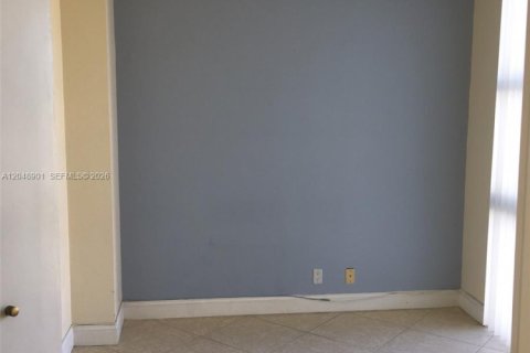 Condo in Aventura, Florida, 2 bedrooms № 2181426 - photo 7