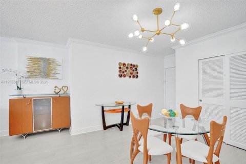 Condominio en alquiler en Hollywood, Florida, 1 dormitorio, 69.21 m2 № 2020856 - foto 6