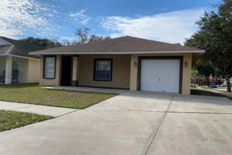 Villa ou maison à louer à Riverview, Floride: 3 chambres, 128.76 m2 № 1911732 - photo 1