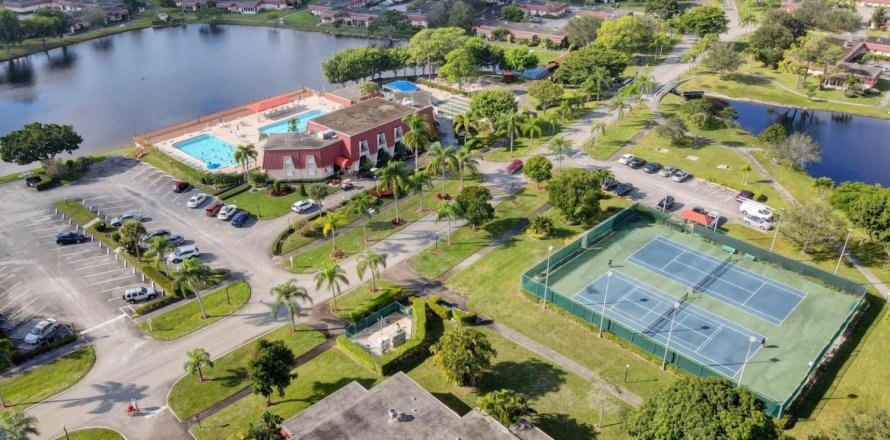 Casa en Lake Worth, Florida 2 dormitorios, 95.6 m2 № 1160347