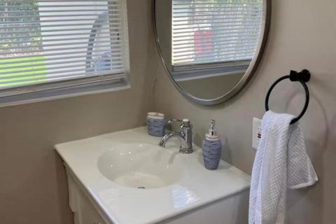 Casa en alquiler en Pompano Beach, Florida, 2 dormitorios, 118.54 m2 № 2268542 - foto 18
