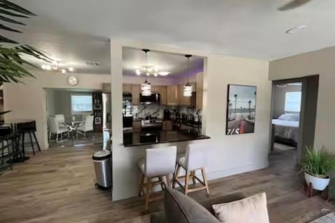 Casa en alquiler en Pompano Beach, Florida, 2 dormitorios, 118.54 m2 № 2268542 - foto 11