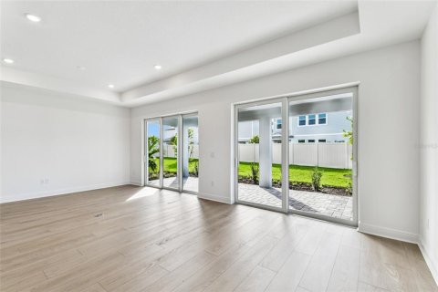 House in Sarasota, Florida 4 bedrooms, 264.86 sq.m. № 2391005 - photo 13
