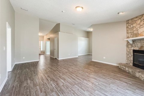Villa ou maison à louer à Jacksonville, Floride: 3 chambres, 150.5 m2 № 2167820 - photo 4