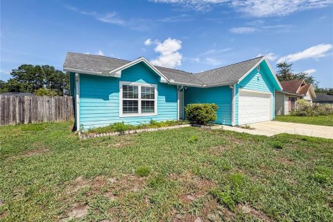 Villa ou maison à louer à Jacksonville, Floride: 3 chambres, 150.5 m2 № 2167820 - photo 2