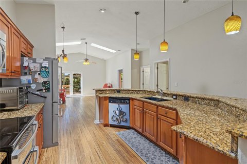 Villa ou maison à vendre à Safety Harbor, Floride: 4 chambres, 196.12 m2 № 2435061 - photo 12