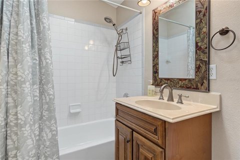 Villa ou maison à vendre à Safety Harbor, Floride: 4 chambres, 196.12 m2 № 2435061 - photo 24