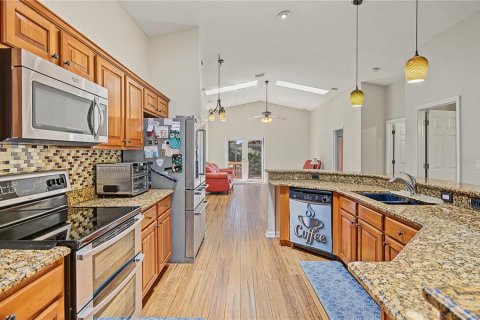 Villa ou maison à vendre à Safety Harbor, Floride: 4 chambres, 196.12 m2 № 2435061 - photo 11