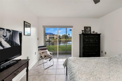 Condominio en venta en Punta Gorda, Florida, 2 dormitorios, 103.49 m2 № 1912556 - foto 5