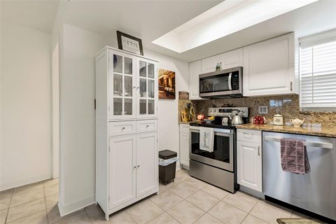 Condominio en venta en Punta Gorda, Florida, 2 dormitorios, 103.49 m2 № 1912556 - foto 8