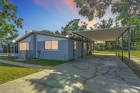 Villa ou maison à Lakeland, Floride 2 chambres, 73.76 m2 № 2094440