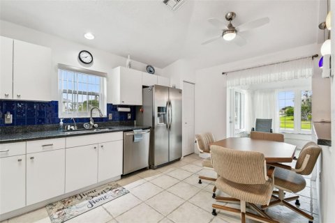 Villa ou maison à vendre à Palmetto, Floride: 3 chambres, 138.24 m2 № 1894971 - photo 9