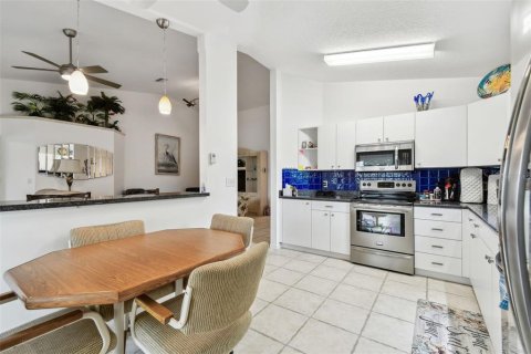 Villa ou maison à vendre à Palmetto, Floride: 3 chambres, 138.24 m2 № 1894971 - photo 12