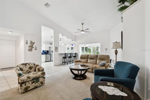 Villa ou maison à vendre à Palmetto, Floride: 3 chambres, 138.24 m2 № 1894971 - photo 6