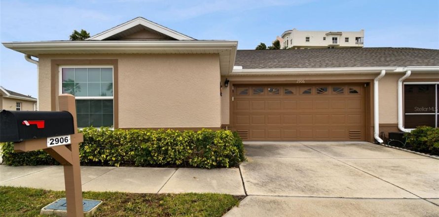 Villa ou maison à Palmetto, Floride 3 chambres, 138.24 m2 № 1894971