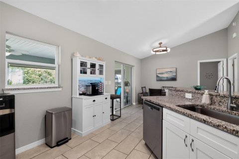 Casa en venta en Ocala, Florida, 3 dormitorios, 133.87 m2 № 2131927 - foto 14