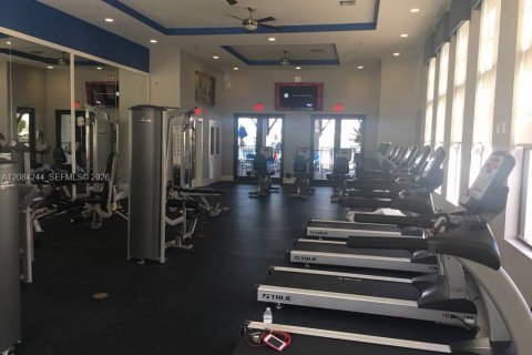 Touwnhouse à louer à Miami, Floride: 4 chambres, 214.79 m2 № 2351291 - photo 23