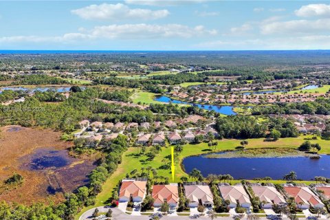 Touwnhouse à vendre à Hobe Sound, Floride: 2 chambres, 158.49 m2 № 1999090 - photo 4