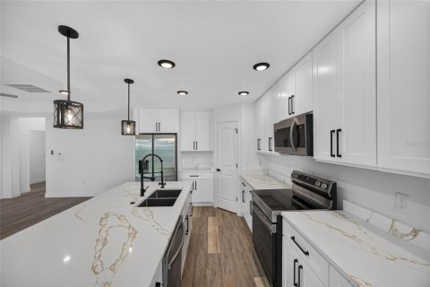 Villa ou maison à vendre à Sanford, Floride: 3 chambres, 128.58 m2 № 2237584 - photo 16