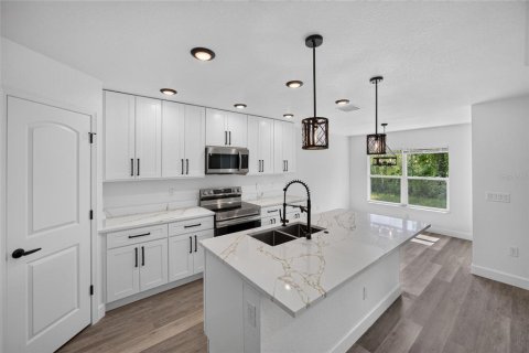 Villa ou maison à vendre à Sanford, Floride: 3 chambres, 128.58 m2 № 2237584 - photo 11