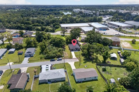Villa ou maison à vendre à Sanford, Floride: 3 chambres, 128.58 m2 № 2237584 - photo 6
