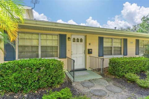 Condo in Mount Dora, Florida, 2 bedrooms  № 1842182 - photo 1