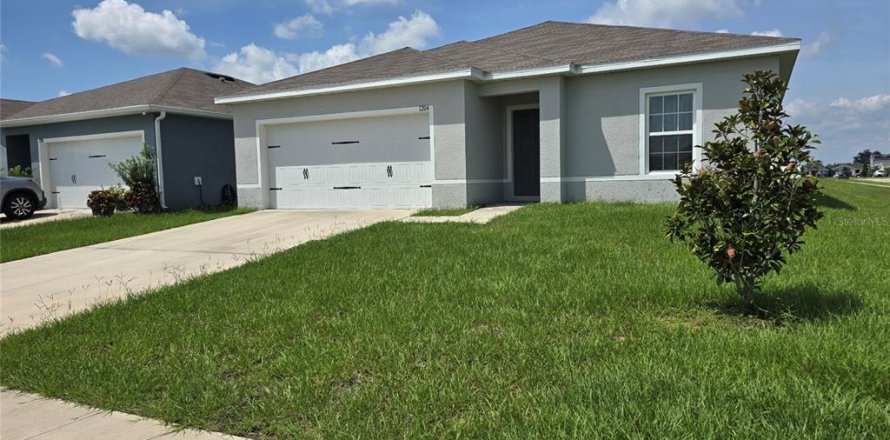 Casa en Winter Haven, Florida 4 dormitorios, 151.62 m2 № 1917970