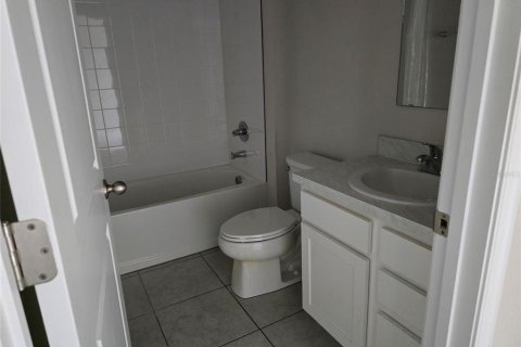 Casa en alquiler en Winter Haven, Florida, 4 dormitorios, 151.62 m2 № 1917970 - foto 5