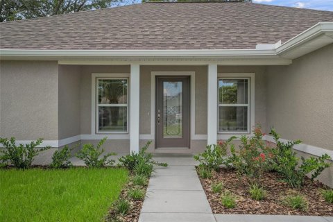 House in Citrus Springs, Florida 3 bedrooms, 137.77 sq.m. № 1554577 - photo 2