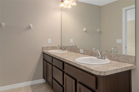 House in Citrus Springs, Florida 3 bedrooms, 137.77 sq.m. № 1554577 - photo 12