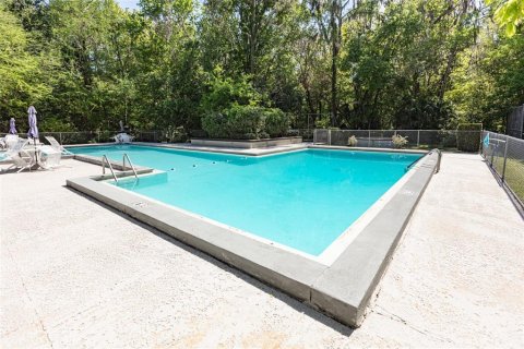 Condo in Gainesville, Florida, 2 bedrooms  № 1609401 - photo 20