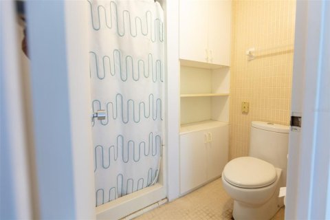 Condo in Gainesville, Florida, 2 bedrooms  № 1609401 - photo 14