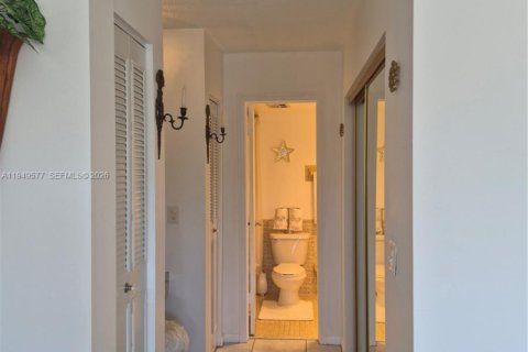 Copropriété à vendre à Lauderhill, Floride: 1 chambre, 86.21 m2 № 2089292 - photo 22