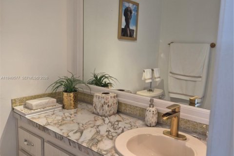 Copropriété à vendre à Lauderhill, Floride: 1 chambre, 86.21 m2 № 2089292 - photo 13