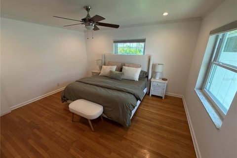 Casa en alquiler en Saint Petersburg, Florida, 2 dormitorios, 124.95 m2 № 1888474 - foto 4