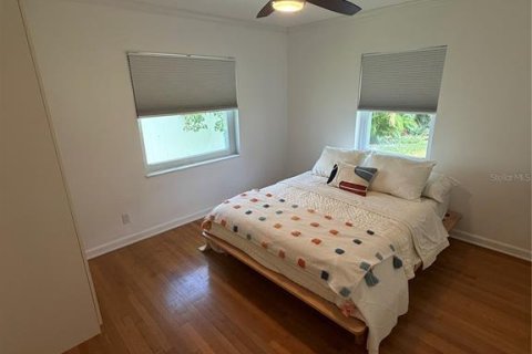 Casa en alquiler en Saint Petersburg, Florida, 2 dormitorios, 124.95 m2 № 1888474 - foto 7