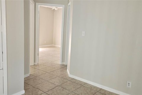 Condo in Orlando, Florida, 3 bedrooms  № 1759852 - photo 12