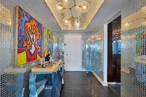 Condominio en venta en Miami Beach, Florida, 4 dormitorios, 297.29 m2 № 1927967 - foto 4