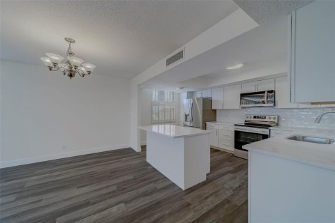 Copropriété à louer à Belleair, Floride: 2 chambres, 129.6 m2 № 1873362 - photo 7