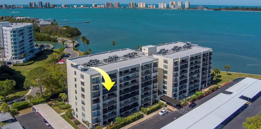 Condo à Belleair, Floride, 2 chambres № 1873362