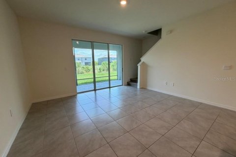 Townhouse in Sarasota, Florida 3 bedrooms, 160.16 sq.m. № 2210588 - photo 7