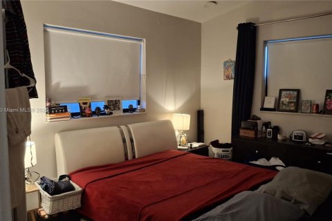 Купить виллу или дом в Майами, Флорида 3 спальни, 108.42м2, № 1973670 - фото 10