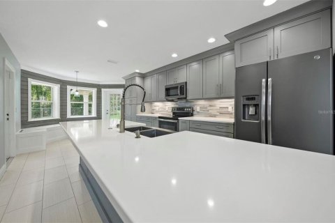 House in Palm Coast, Florida 3 bedrooms, 197.51 sq.m. № 1884825 - photo 10
