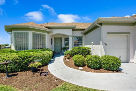 House in Summerfield, Florida 3 bedrooms, 186.64 sq.m. № 1626352 - photo 8