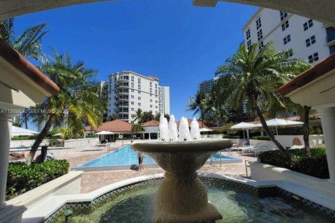 Купить кондоминиум в Авентура, Флорида 1 спальня, 84.91м2, № 2051914 - фото 18