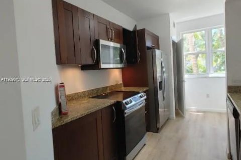 Купить кондоминиум в Авентура, Флорида 1 спальня, 84.91м2, № 2051914 - фото 3