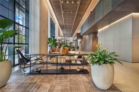 Condominio en alquiler en Miami, Florida, 1 dormitorio, 55.56 m2 № 2053131 - foto 12