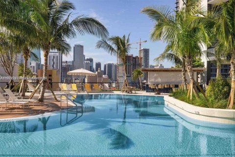 Condominio en alquiler en Miami, Florida, 1 dormitorio, 55.56 m2 № 2053131 - foto 16