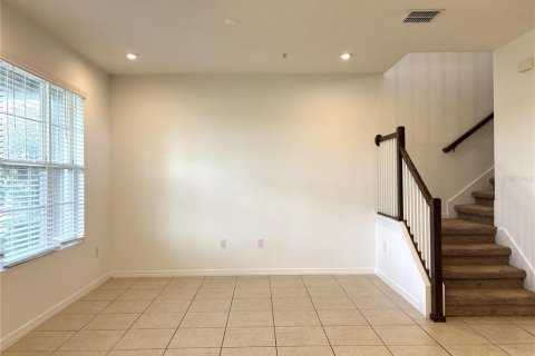 Touwnhouse à louer à Orlando, Floride: 3 chambres, 138.33 m2 № 2156319 - photo 8